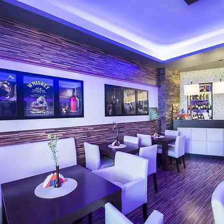 Hotel Kinga Zarki Letnisko