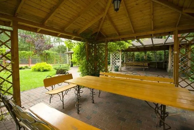 Kinga Ξενοδοχείο *